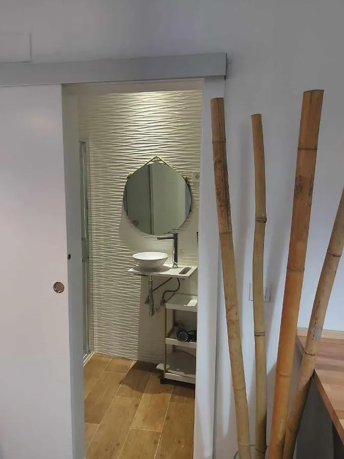 Apartment Letsmalaga - Lovely Studio In Malaga Centre