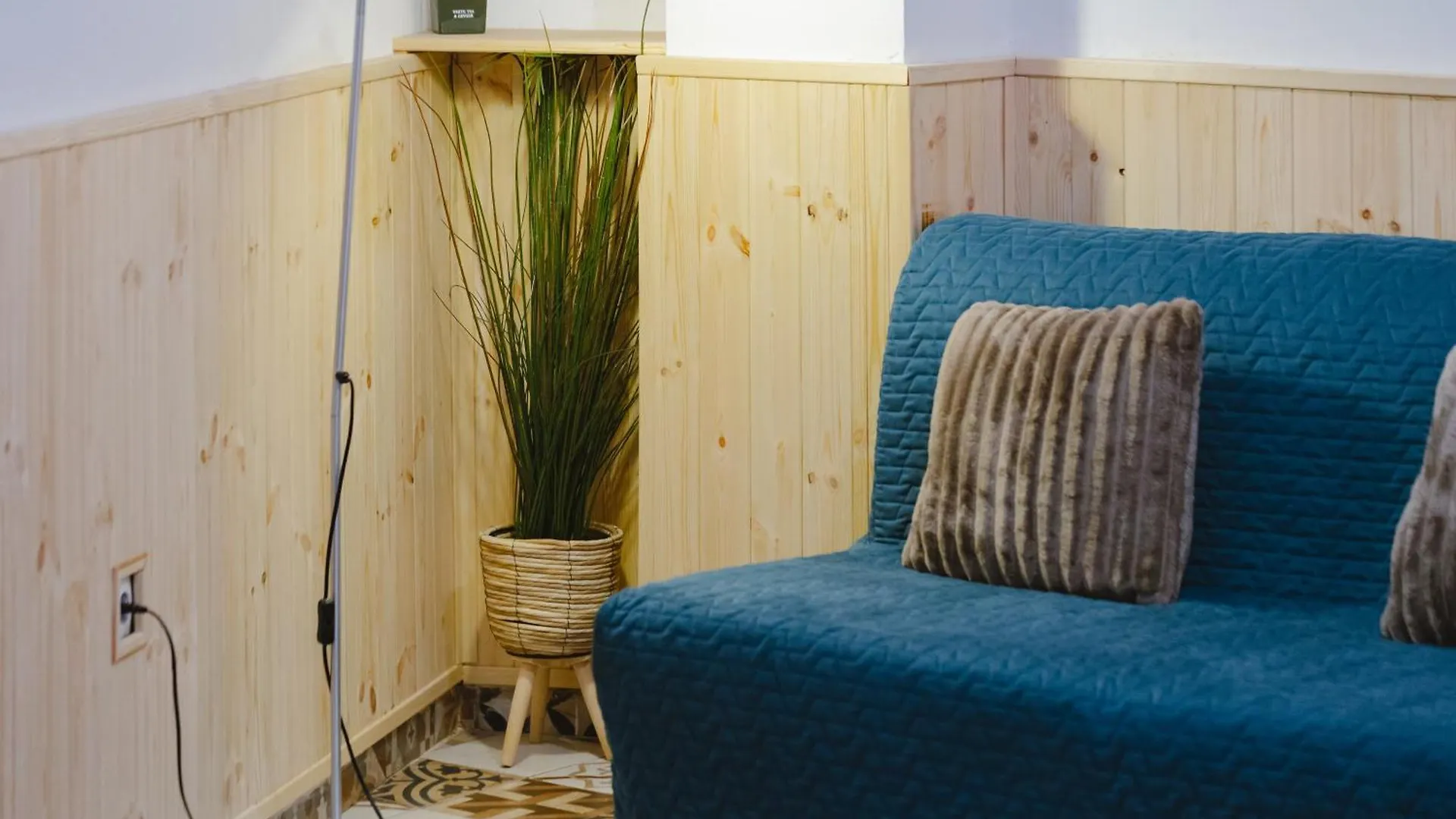 Apartment Letsmalaga - Lovely Studio In Malaga Centre